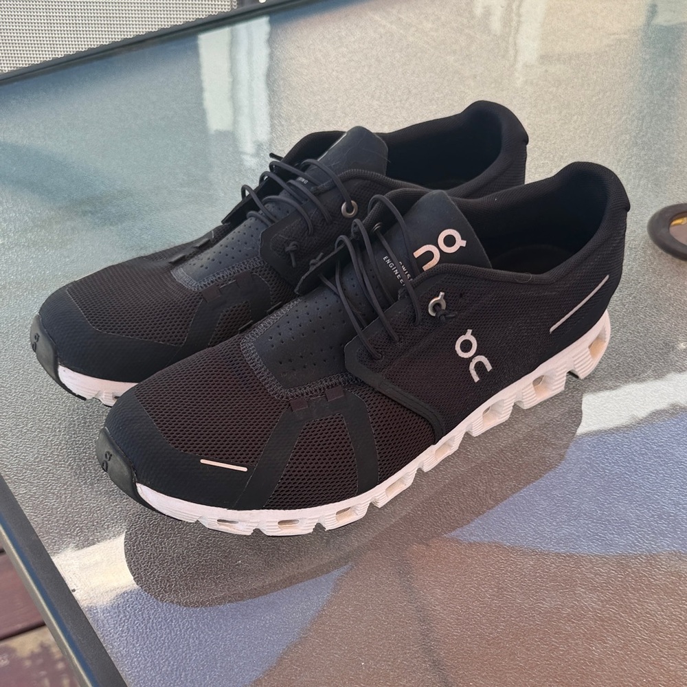 On Cloud 5 Men’s Running Shoes